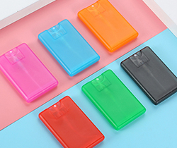 PP 20ml 塑料卡片香水喷雾瓶  B18